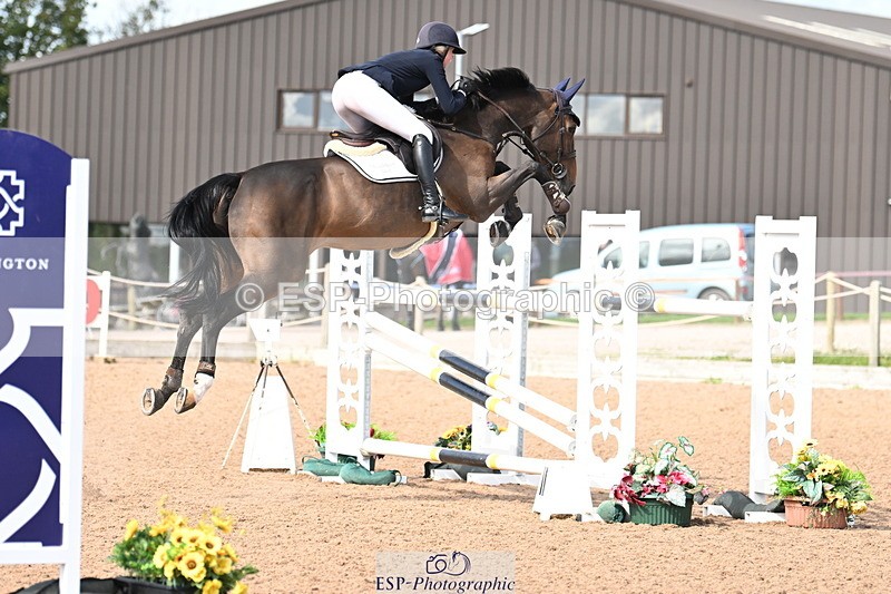 240912A-141216-02132 - Cls 5 National 1.30m Open