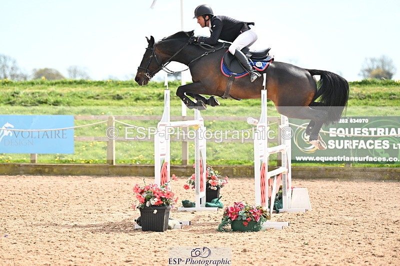 240418A-142453-04367 - Cls 9, 2 Star Big Tour 1.40m