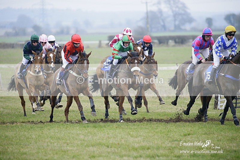 PtP 230122 442 - Cocklebarrow Races - Heythrop Hunt - 23/01/22