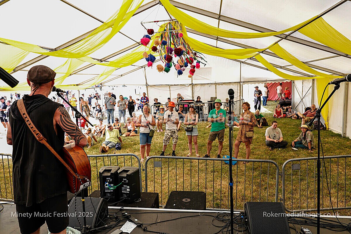 _MGL7274 - MINETY 2025