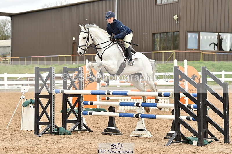 240403A-140536-00708 - Cls 4 Newcomers and 1.10m Open