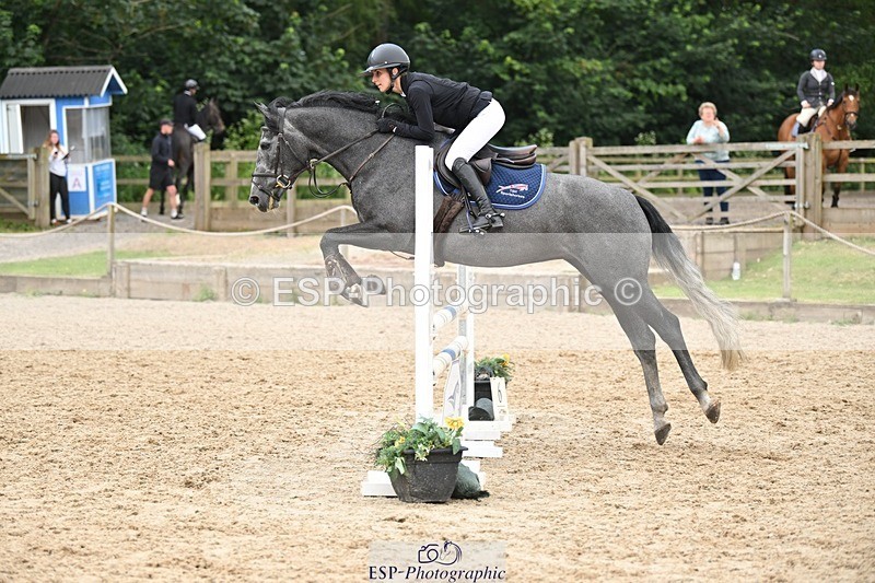 240704-101319-00565 - Cls 6 British Novice and 90cm Open
