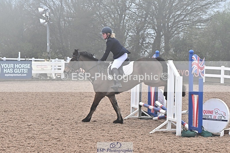 260414-154555-00105 - Cls 3+4 Club and Schools 60cm