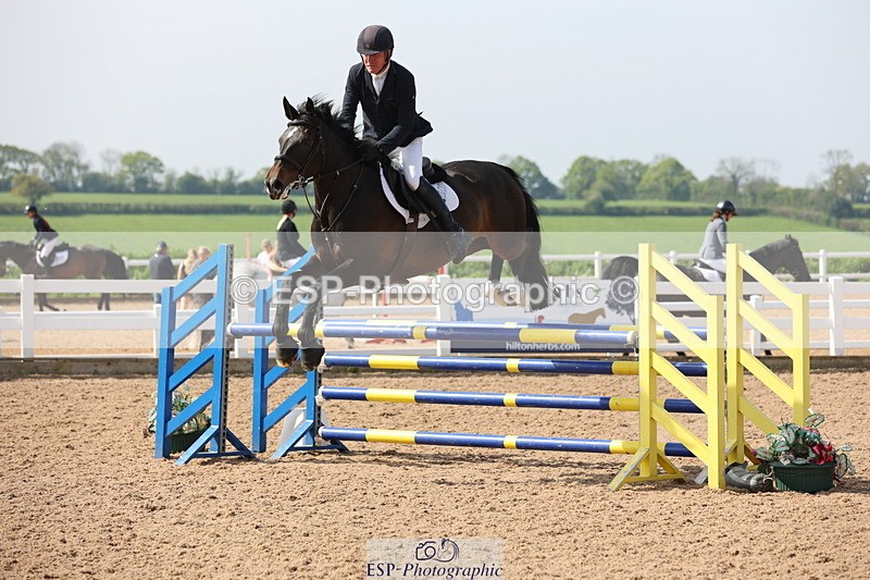 240510A-101230-05623 - Cls 14 Discovery and 1m Open