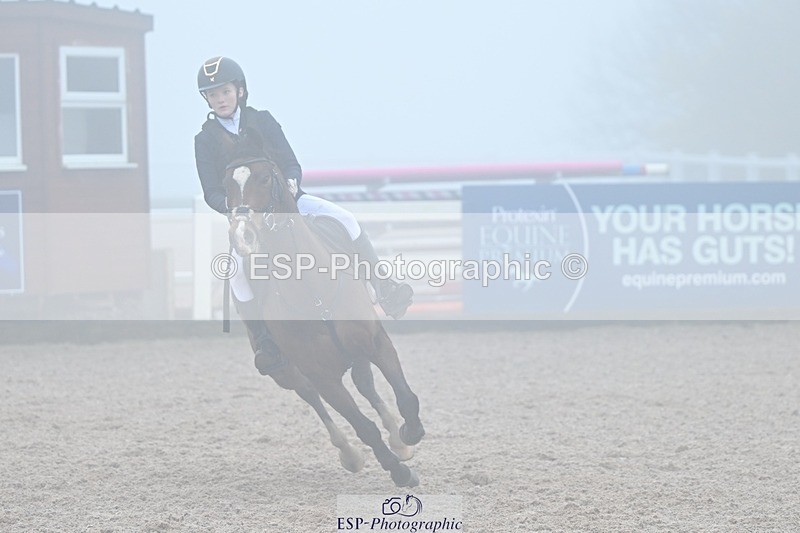 251115-113956-00247 - Cls 9 Pony Newcomers and 1m Open
