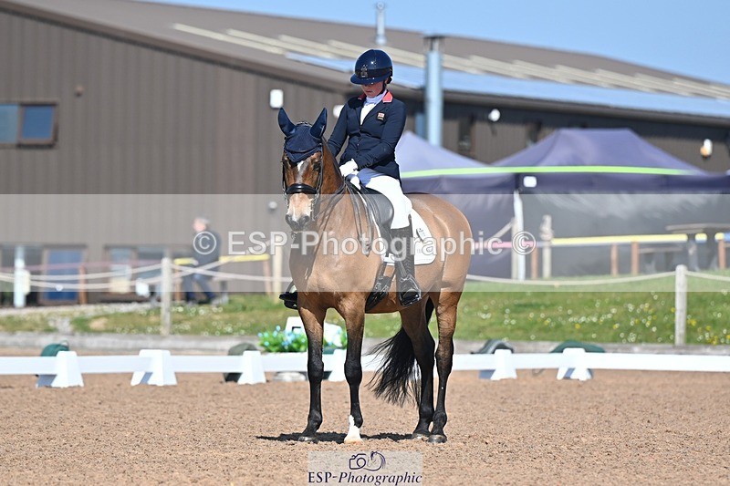 250405-105540-10048 - 115-Isla.Sully-Vagabond.De.Massa