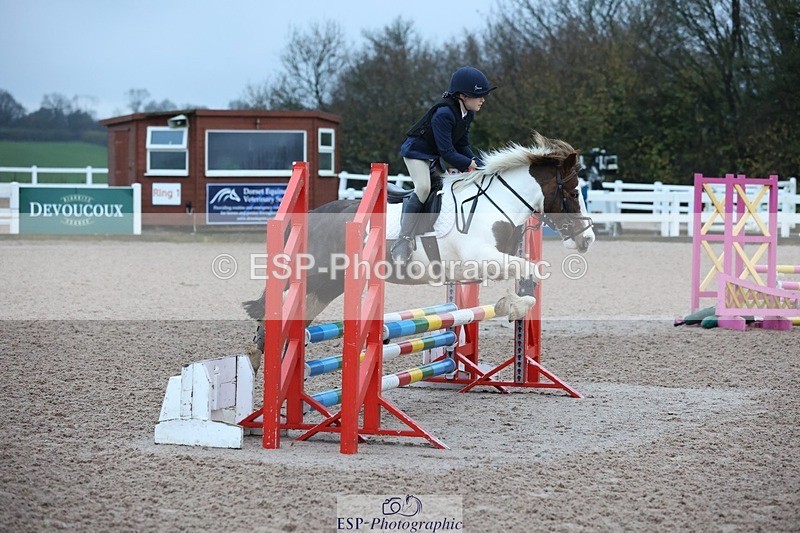 241201X-092534-00063 - Cls 02 Pony Intro 70