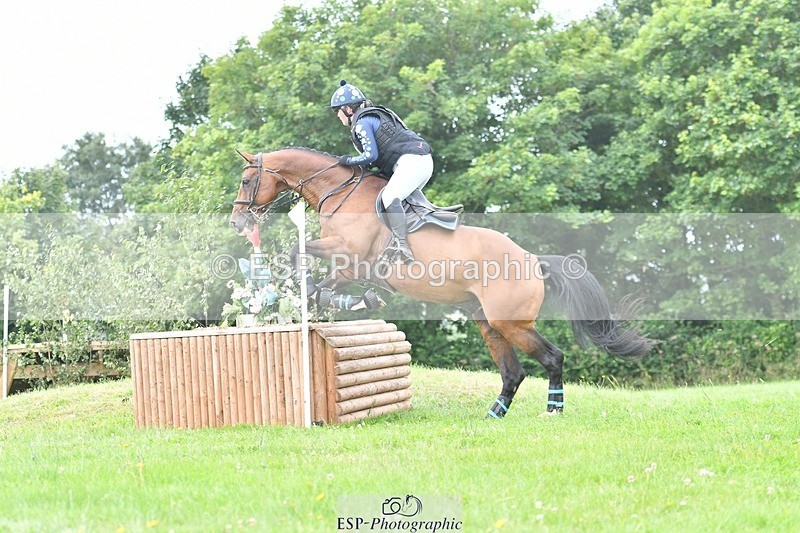 240803-103112-01277 - 051-Sophie_Goodall-MILLFIELD_ROLY_POLY