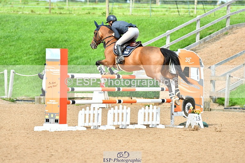 230729A-162241-07464 - Cls 18 National 1.30m