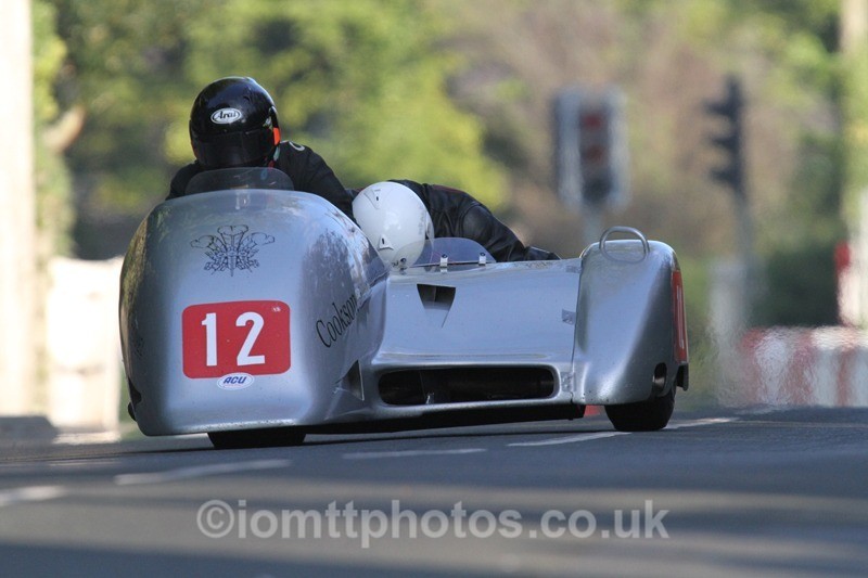 IMG_5457 - Thursday Practice - TT 2013 Side Car