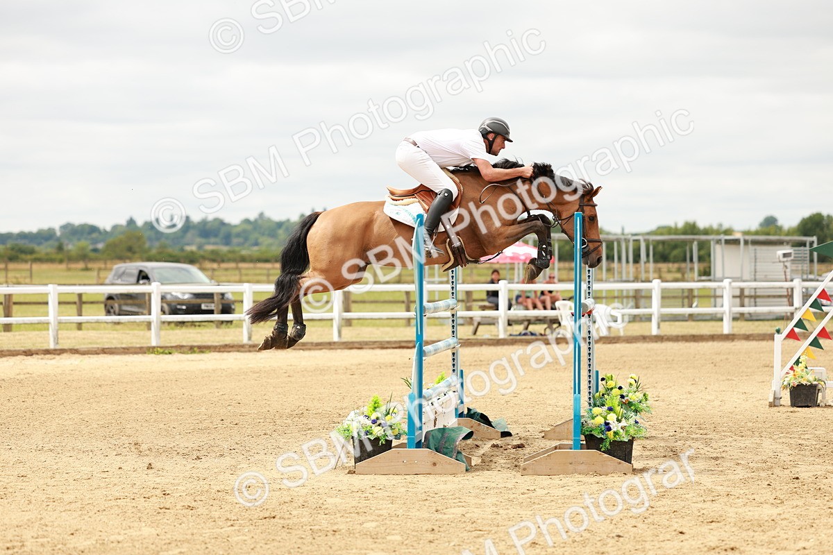 SBM_017600 - Class 21 - Senior Newcomers Championship 2d Rd