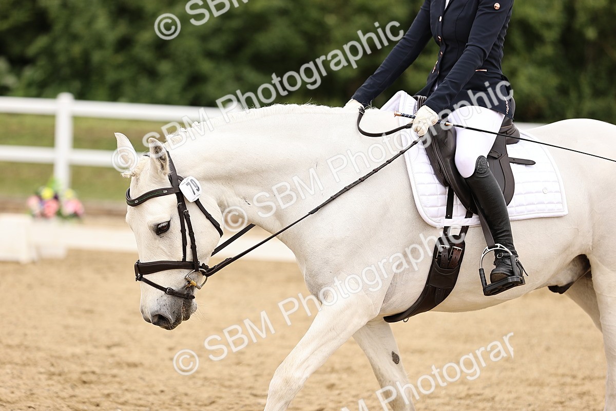 SBM_002872 - Class 2 - Novice 4 - 12.00-13.10