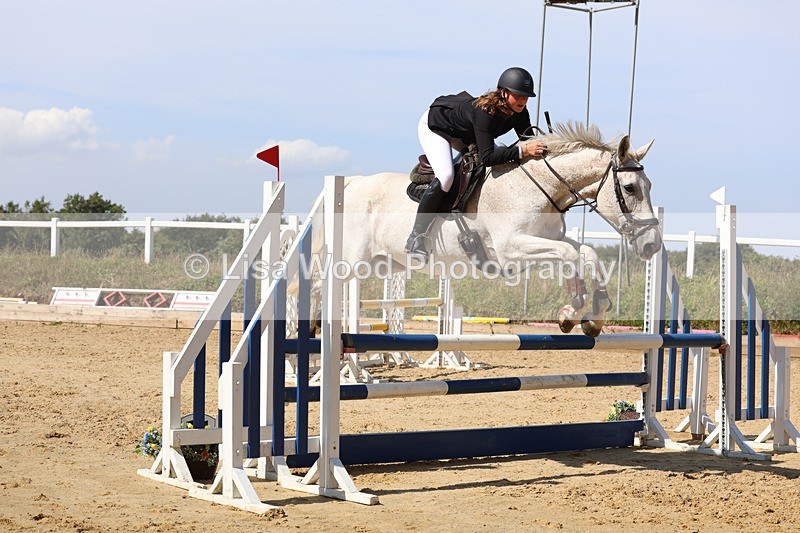 3E7A1617 - Class 10: 90cm open