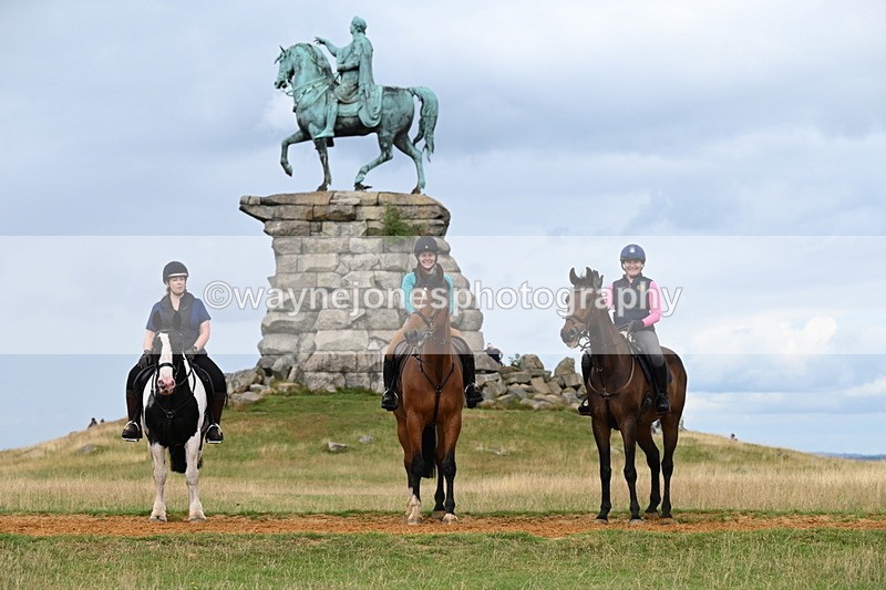 DSC_7864 - Time at Statue 13:16 to 13:52
