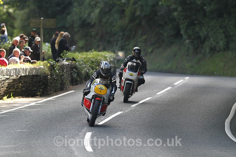 FOM_1107 - Classic TT Lap of honour