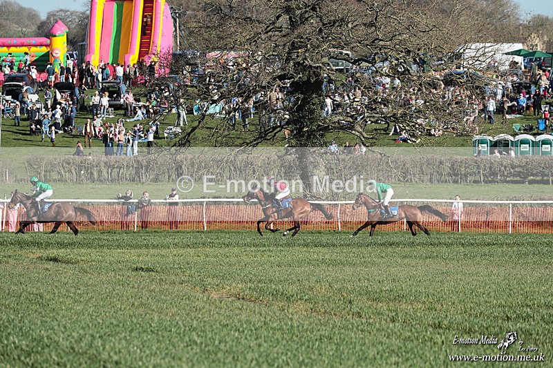 PtP 210326 824 - VWH Cirencester Races 21/03/26