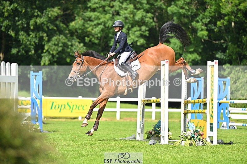 140626A-161630-00174 - Cld 46 Snr 1m 10 Grand Prix