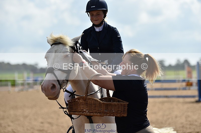 230902A-144928-01832 - Cls 3B Pony Medium 90cm