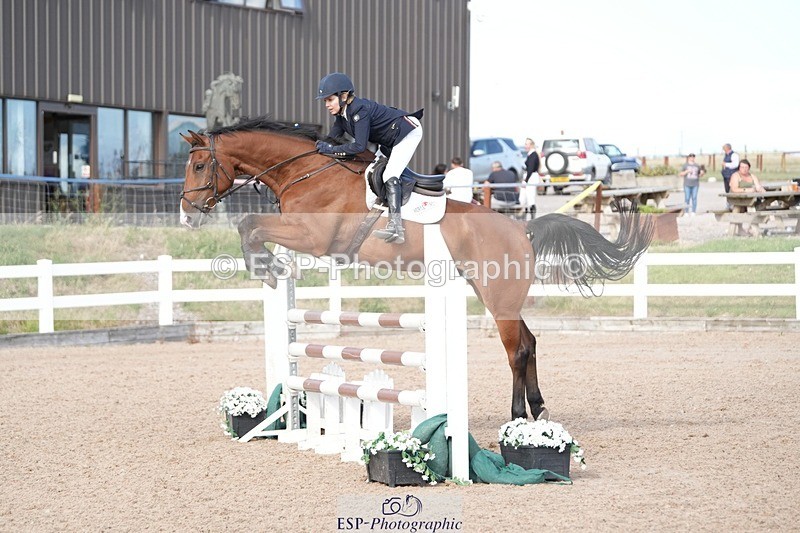 250726-174800-08107 - Cls 24 Snr Newcomers