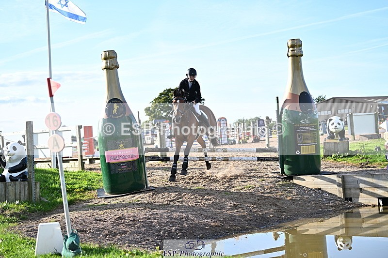 240913A-174627-05712 - Cls 19 Snr 1m Open Speed Derby