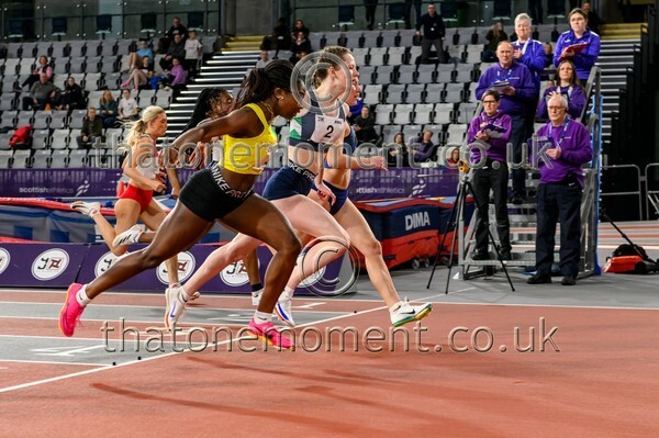 AgeInd25SAT-918491 - Track Female Set One