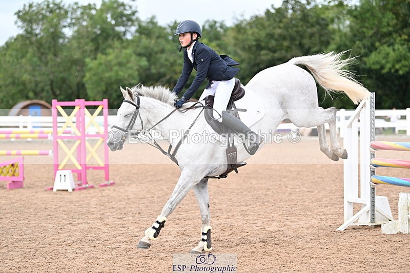 240908A-135611-04212 - Cls 20 A&B Pony Newc & 1.00m Opem