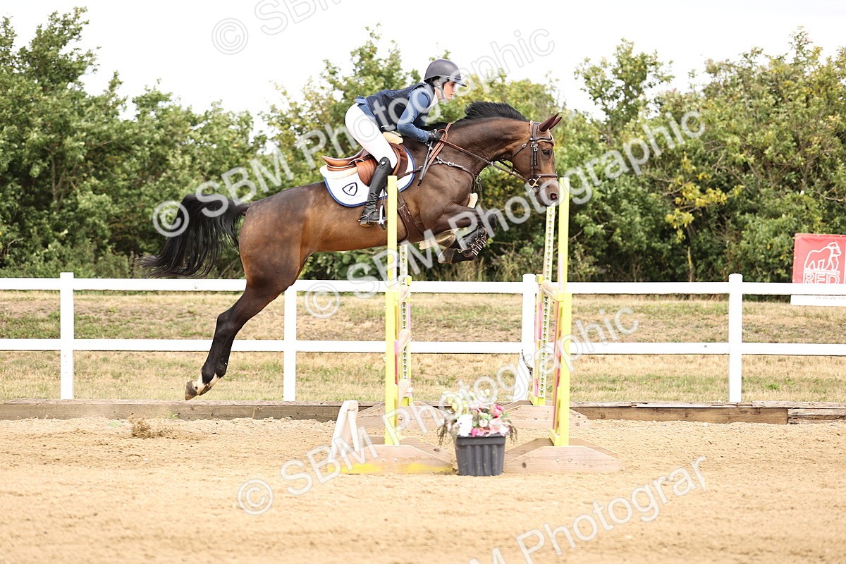 SBM_010435 - Class 9 - Senior Foxhunter - 1.20m Open