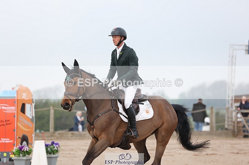 250424-091758-02683 - Cls 29 Young Horse 6yr old