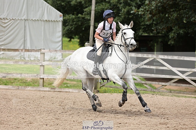 240803-140001-05838 - 224-Susanna_Morris-BREEOGUE_BREEZE