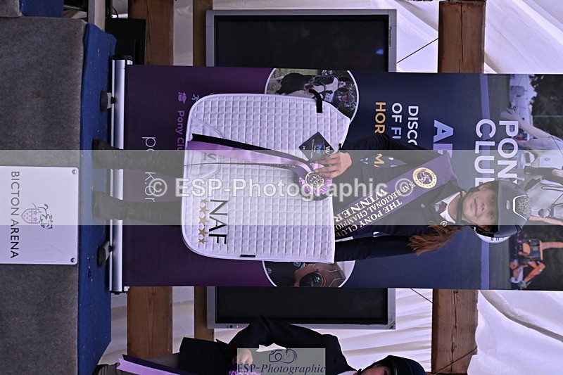 260829A-181259-33609 - Presentations