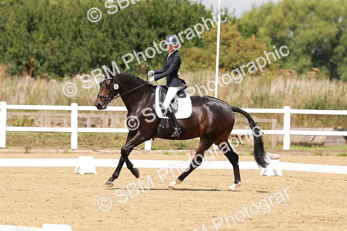 SBM_000908 - Class 4 - Novice 5