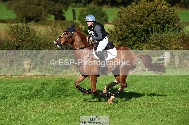 231022-143720-30232 - 344-GLOBAL.EXOTIC-Jemima.Stratton-XC