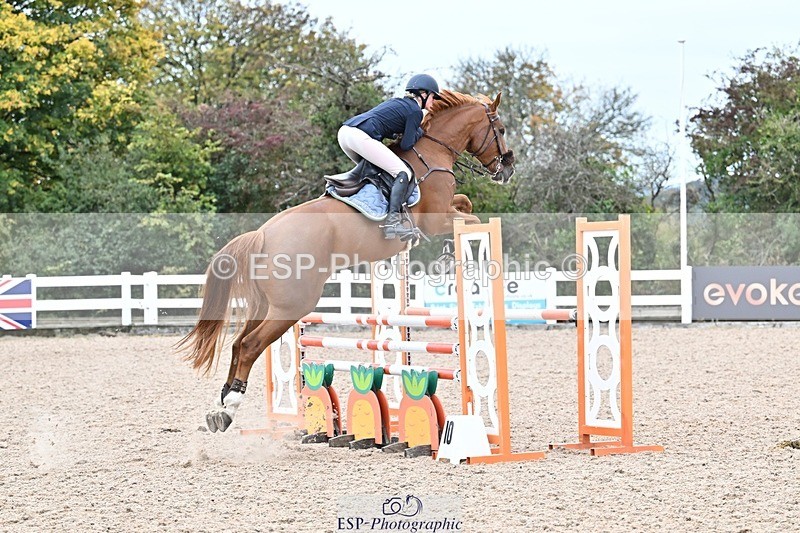 251015-133300-00600 - Cls 4 Newcomers and 1.10m Open