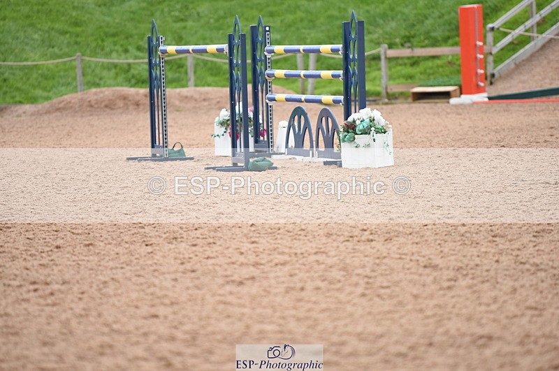 230812A-162942-10287 - Cls 38 Nat 1.40m Open