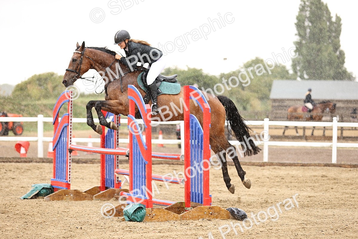 SBM_025041 - Class 9 - Senior British Novice - 90cm