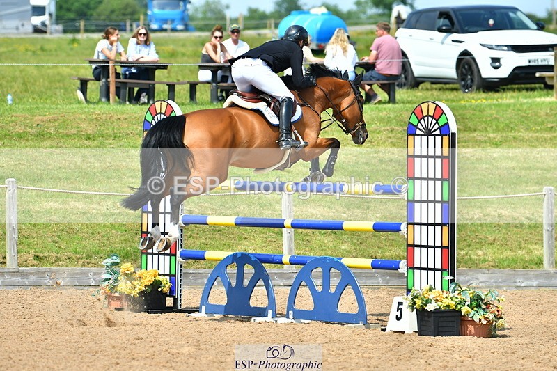 230609A-153416-01608 - Cls 6 National 1.40m