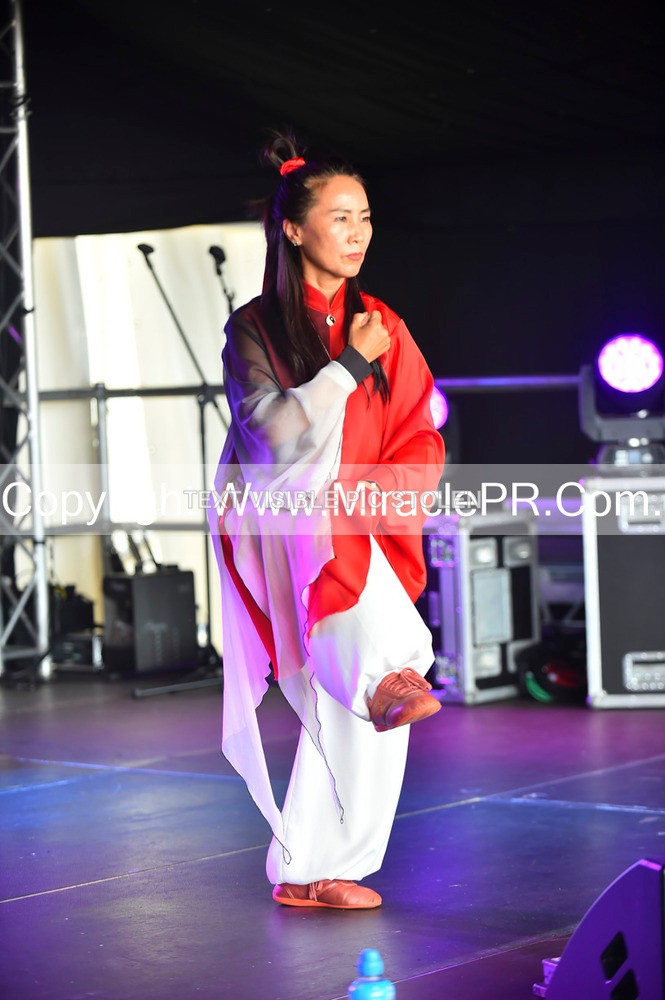 SH4_1489 - Tai Chi with Lisa Kay.