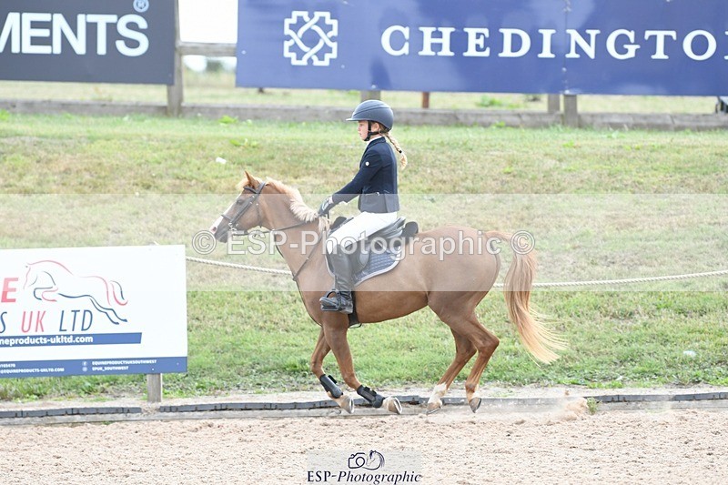 250807-130502-00982 - 70cm Round 2