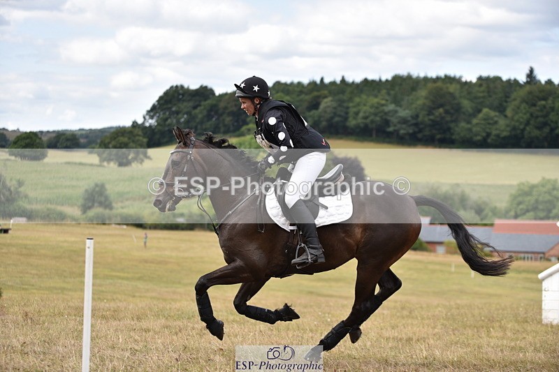 250802A-154000-07069 - F-284-Roxi.Foster-SKYES.ARCOS