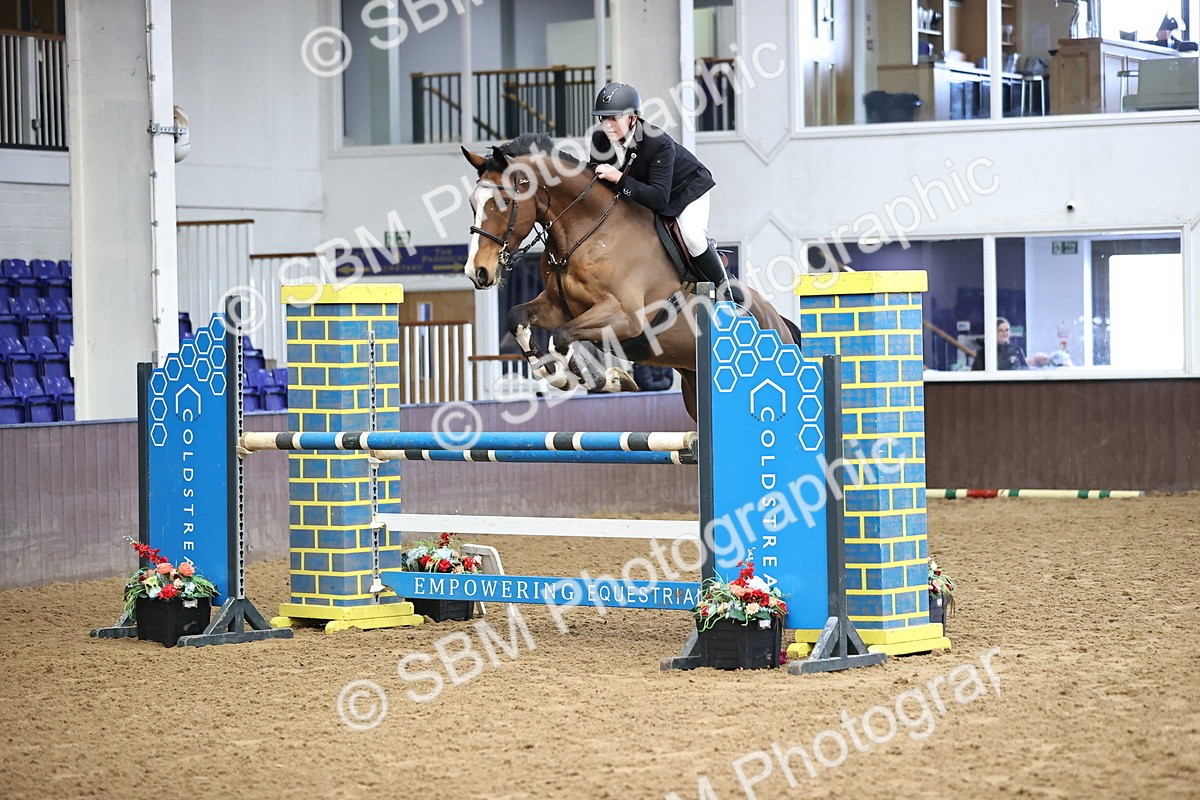 SBM_005910 - Class 16 - Senior Newcomers - 1.10m Open