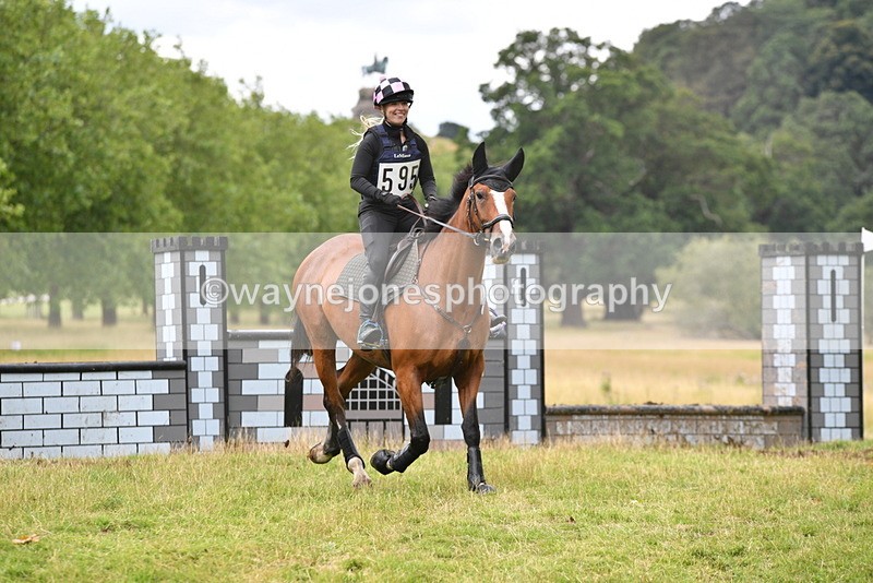 WJ5_1796 - Time at Jump 13:04 to 14:02