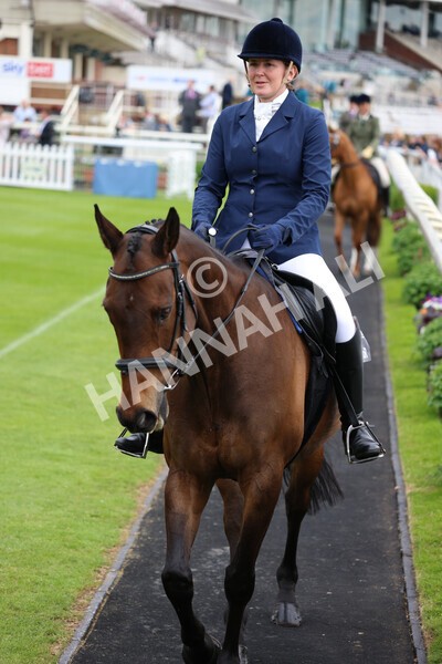 yr22052022r8e-114 - ROR - Parade Ring York