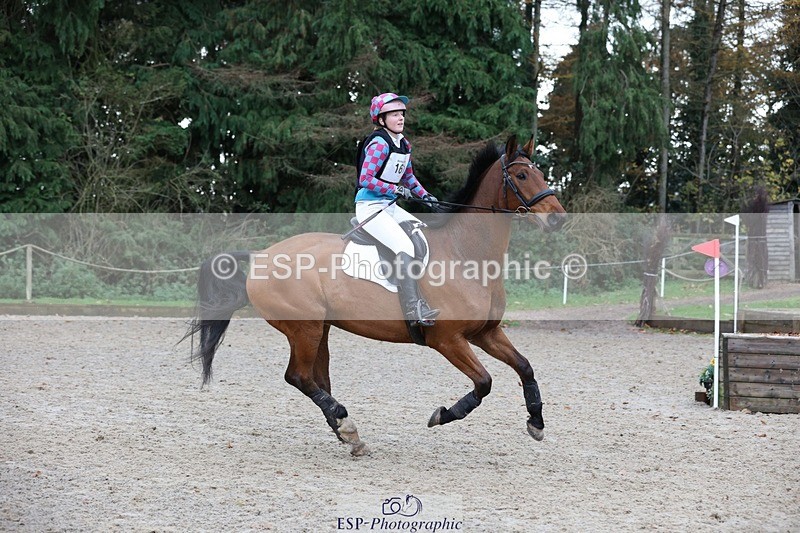 231118-141037-02168 - Cls 3 90cm