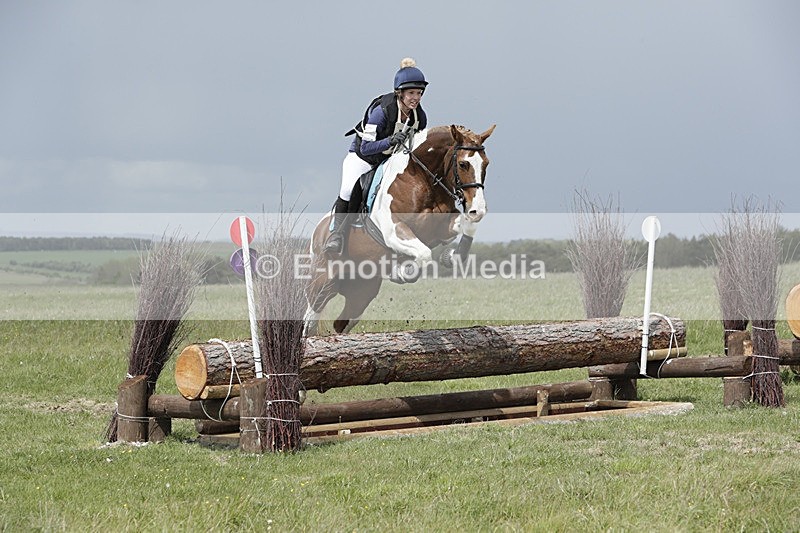 BVHT 140517  NXC -251 - Class 2 XC Novice 14/05/17