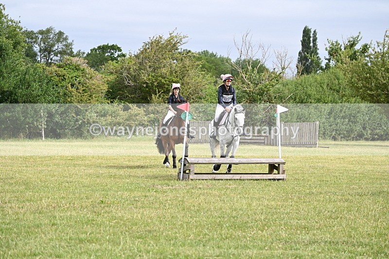 WJ6_5919 - 60cm Pairs XC