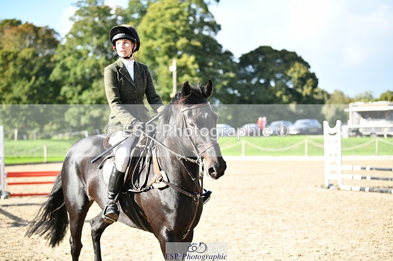 251004A-153658-01900 - Classes 8 & 9 70cm