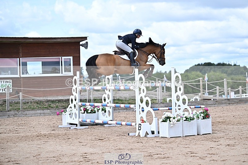 250731-140145-01027 - Cls 04 7Yr Old Jump Off