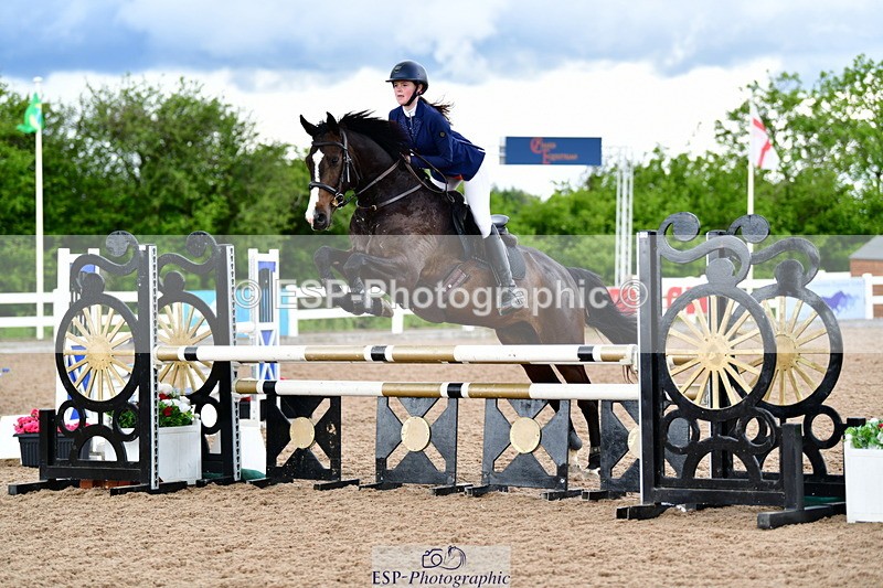 240526A-124912-08113 - Cls 33 95cm National Am Qualifier