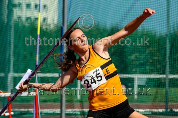 Age25SAT-916718 - Field Female Set Two