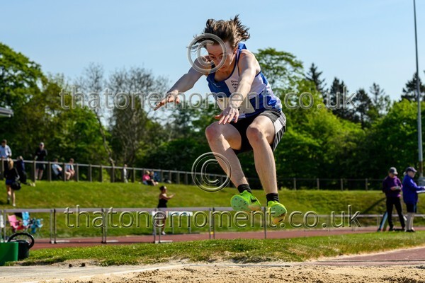 East25Sun-911055 - Field Male